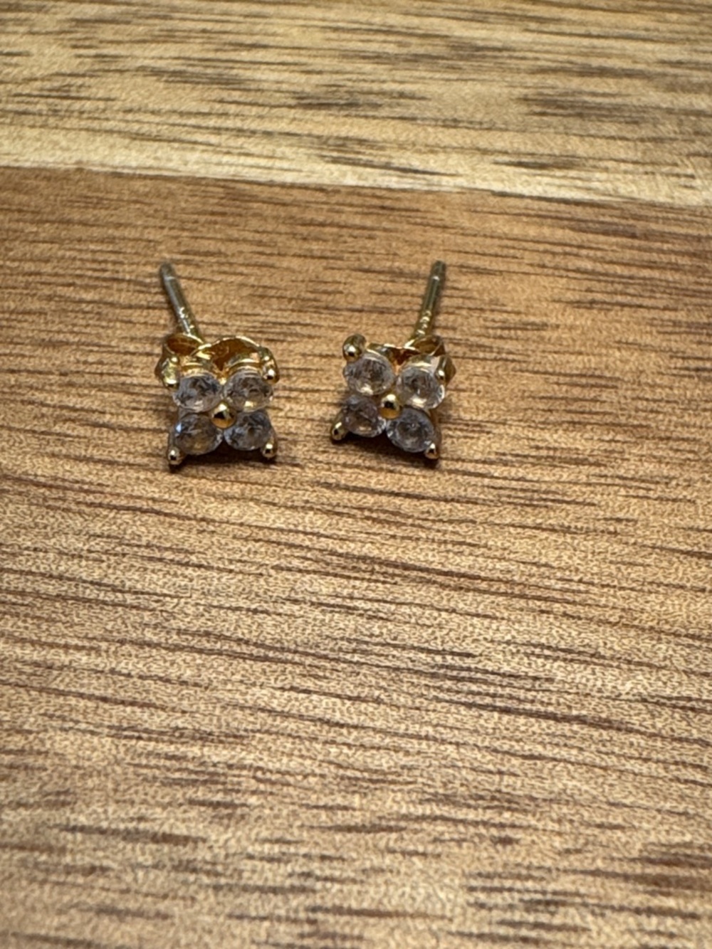 Gold Crystal Flower Stud Earrings - Fashion Jewelry